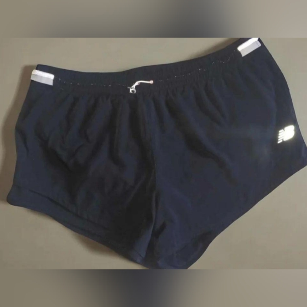 New Balance Active black Shorts